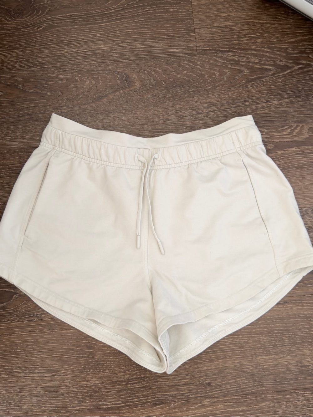 Lululemon inner glow shorts bone Women’s Shorts — Cream